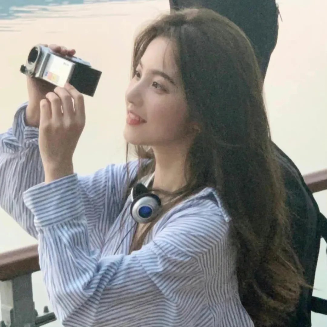亿万富女